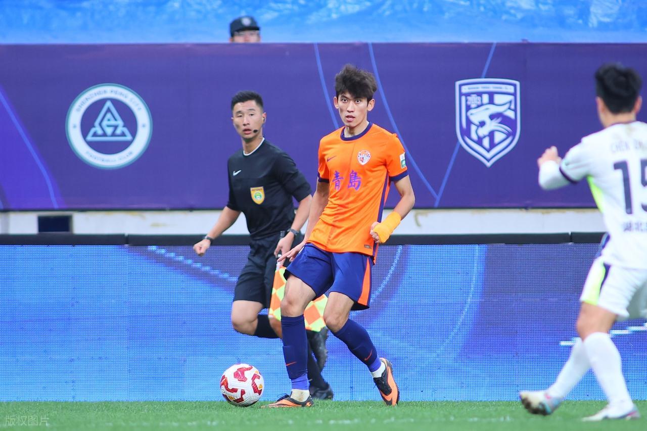 球探体育比分网即时比分-1比1！山东鲁能球迷笑醒了，新援刚入队就进球，成为韩鹏掌上宝